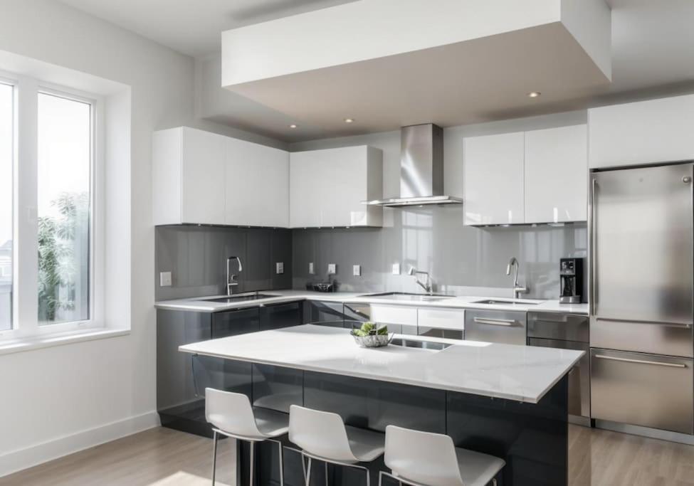 Apartamento Brand New Five Bedroom Penthouse *